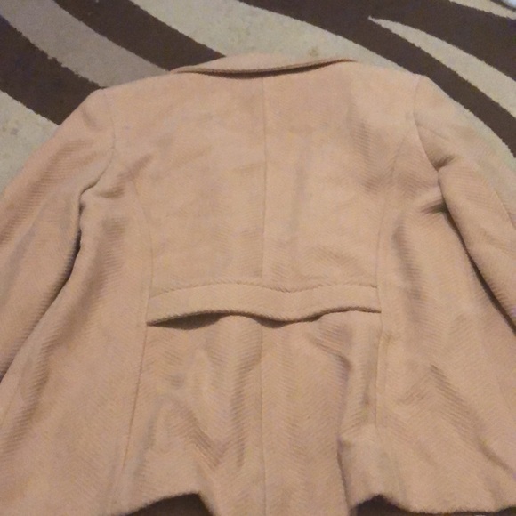 Beige coat - Picture 3 of 3